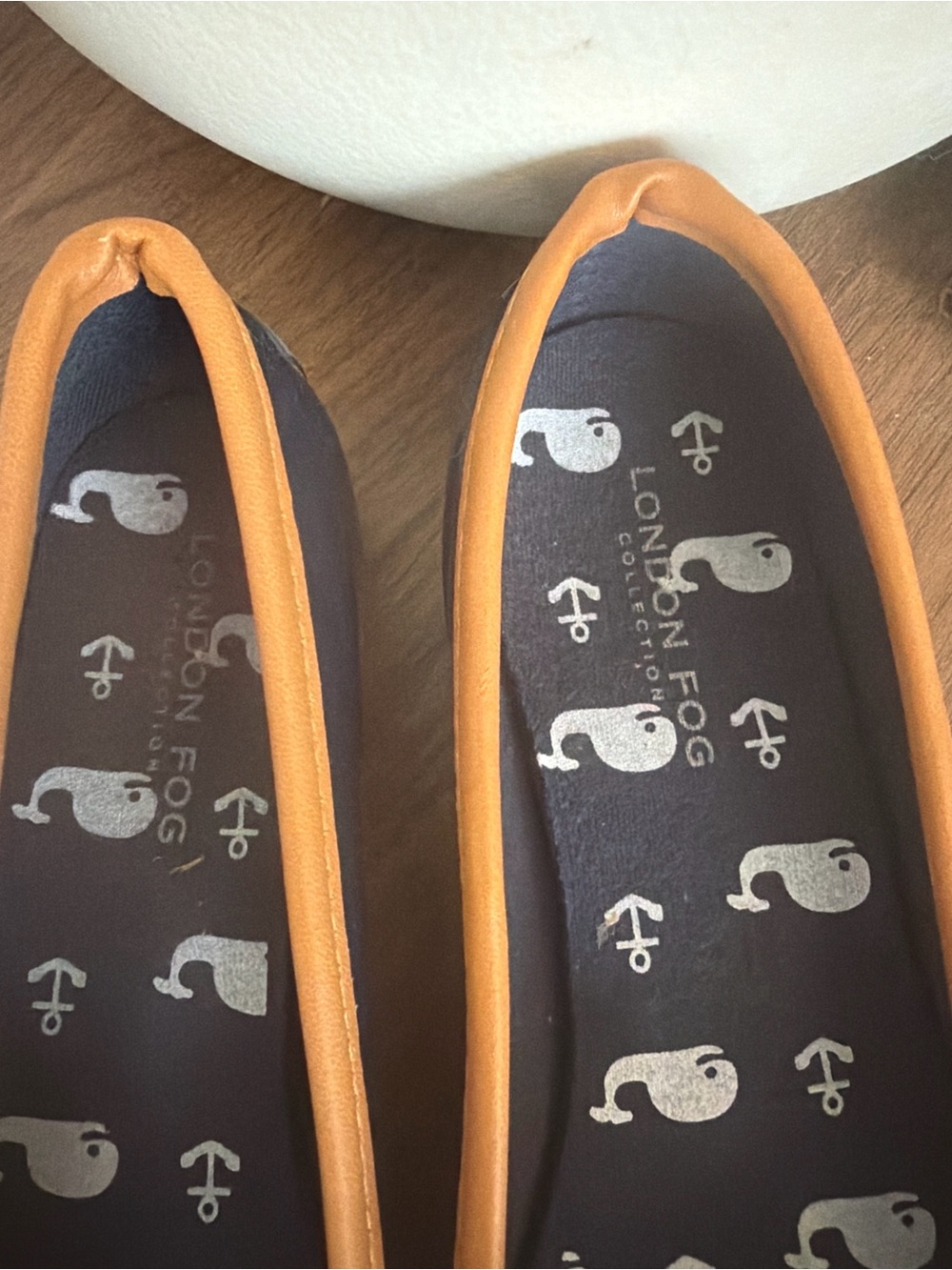 London Fog Webster Navy Duck Flats Whale Print Bow Shoes Size 6 Preppy Nautical - Picture 7 of 7